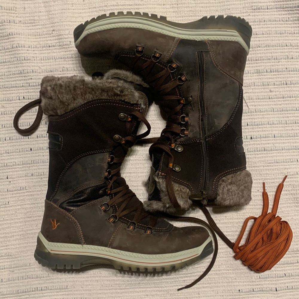 Santana Canada Morella weatherproof boots